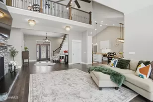 171 Bull Hill Rd, Lanesborough, MA 01237 - Photo 11