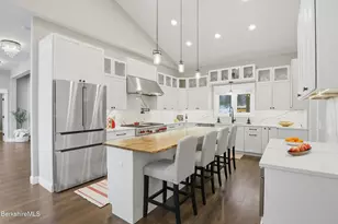 171 Bull Hill Rd, Lanesborough, MA 01237 - Photo 17
