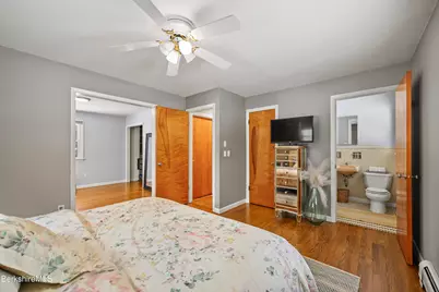 184 Washington Mountain Rd, Lee, MA 01238 - Photo 23