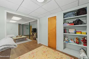 184 Washington Mountain Rd, Lee, MA 01238 - Photo 7