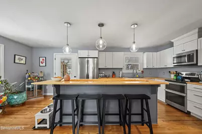 184 Washington Mountain Rd, Lee, MA 01238 - Photo 13