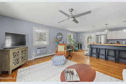 184 Washington Mountain Rd, Lee, MA 01238 - Photo 11