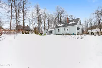 8 Lukeman Ln, Stockbridge, MA 01262 - Photo 21