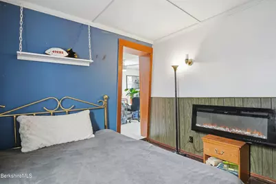 9 Lincoln St, Pittsfield, MA 01201 - Photo 33