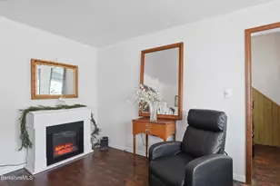 9 Lincoln St, Pittsfield, MA 01201 - Photo 23