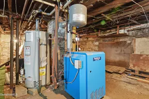 9 Lincoln St, Pittsfield, MA 01201 - Photo 43