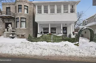 9 Lincoln St, Pittsfield, MA 01201 - Photo 3