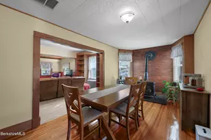 47 Onota St, Pittsfield, MA 01201 - Photo 23
