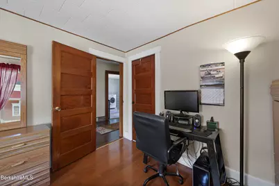 47 Onota St, Pittsfield, MA 01201 - Photo 33