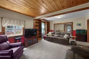 47 Onota St, Pittsfield, MA 01201 - Photo 13