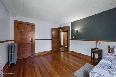 47 Onota St, Pittsfield, MA 01201 - Photo 35