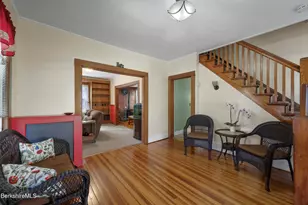 47 Onota St, Pittsfield, MA 01201 - Photo 5