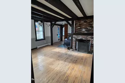18 W Mountain Rd, Cheshire, MA 01225 - Photo 7