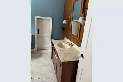 18 W Mountain Rd, Cheshire, MA 01225 - Photo 27