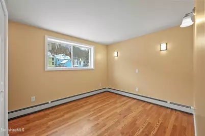 19 Fairgrounds Ave, North Adams, MA 01247 - Photo 27