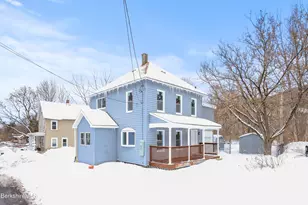 19 Fairgrounds Ave, North Adams, MA 01247 - Photo 1