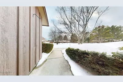 58 Churchill Crest, Pittsfield, MA 01201 - Photo 25