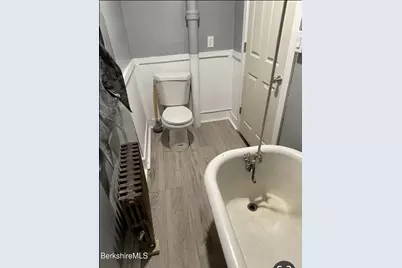 24 Southern Ave, Pittsfield, MA 01201 - Photo 7