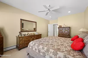 581 Red Barn Rd, Dalton, MA 01226 - Photo 33