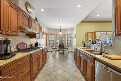 581 Red Barn Rd, Dalton, MA 01226 - Photo 27