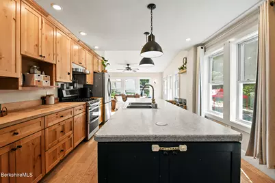 34 Weston Ave, Dalton, MA 01226 - Photo 3