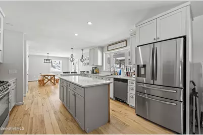 141 Griffin Hill Rd, Savoy, MA 01256 - Photo 15