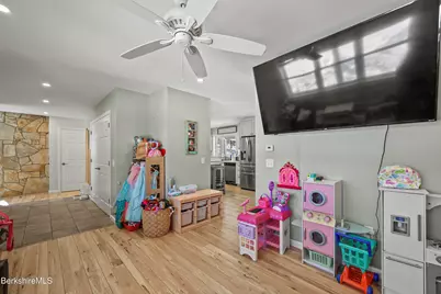 141 Griffin Hill Rd, Savoy, MA 01256 - Photo 29