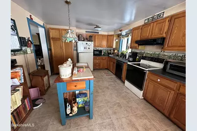 1020 Fairview St, Lee, MA 01238 - Photo 11