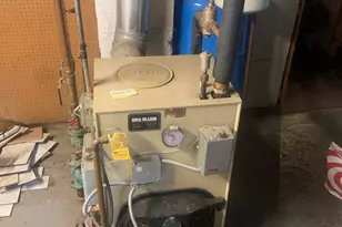 457 W Main St, North Adams, MA 01247 - Photo 27