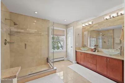 106 Nancy Ave, Pittsfield, MA 01201 - Photo 29