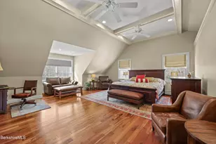 106 Nancy Ave, Pittsfield, MA 01201 - Photo 23