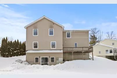 106 Nancy Ave, Pittsfield, MA 01201 - Photo 45