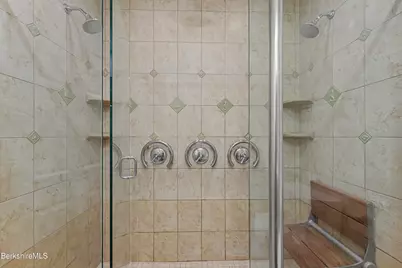 2 Amy Ct #2, Pittsfield, MA 01201 - Photo 25