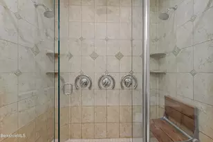 2 Amy Ct, Pittsfield, MA 01201 - Photo 25