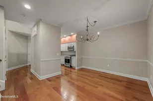 2 Amy Ct, Pittsfield, MA 01201 - Photo 9