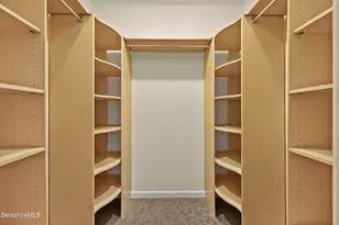 2 Amy Ct, Pittsfield, MA 01201 - Photo 33