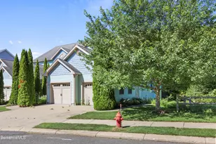 2 Amy Ct, Pittsfield, MA 01201 - Photo 3