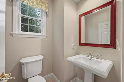 2 Amy Ct, Pittsfield, MA 01201 - Photo 27