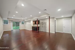 2 Amy Ct, Pittsfield, MA 01201 - Photo 39