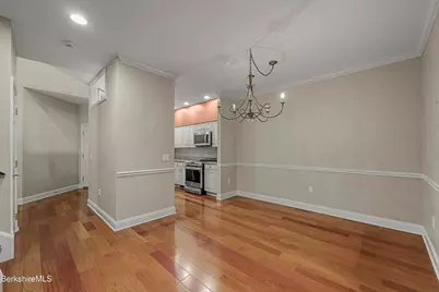 2 Amy Ct, Pittsfield, MA 01201 - Photo 9