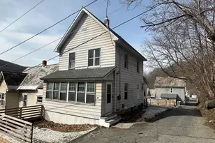 23 Harris St, North Adams, MA 01247 - Photo 3