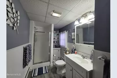 66 Park St #A, Adams, MA 01220 - Photo 17