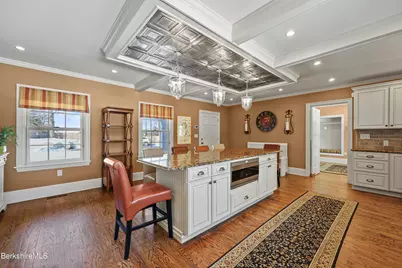 500 Williams St, Pittsfield, MA 01201 - Photo 17