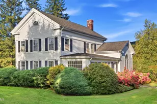 851 Lenox Rd, Richmond, MA 01254 - Photo 9
