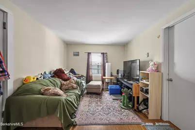 138 Church St, North Adams, MA 01247 - Photo 7