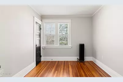 44 Strong Ave, Pittsfield, MA 01201 - Photo 21