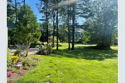 2 Saint Andrews Ct, Lenox, MA 01240 - Photo 59