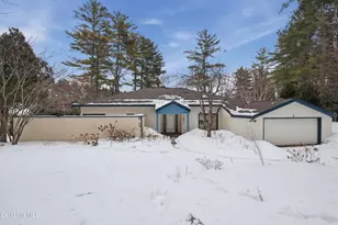 2 St Andrews Ct, Lenox, MA 01240 - Photo 3