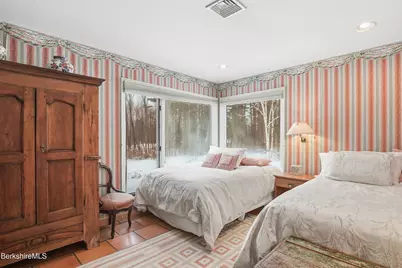 2 Saint Andrews Ct, Lenox, MA 01240 - Photo 39