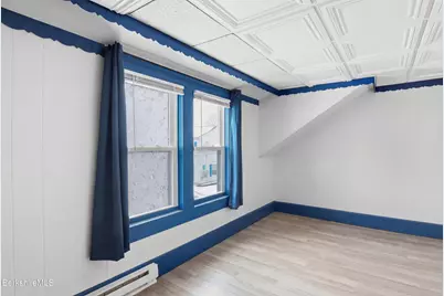 22 S Atlantic Ave, Pittsfield, MA 01201 - Photo 25